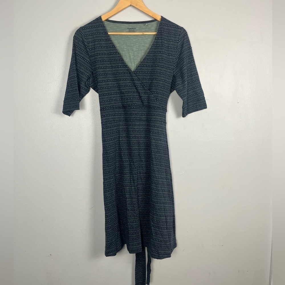 Toad & Co Womens Wrap Dress Size Medium Short Sleeve Blue White